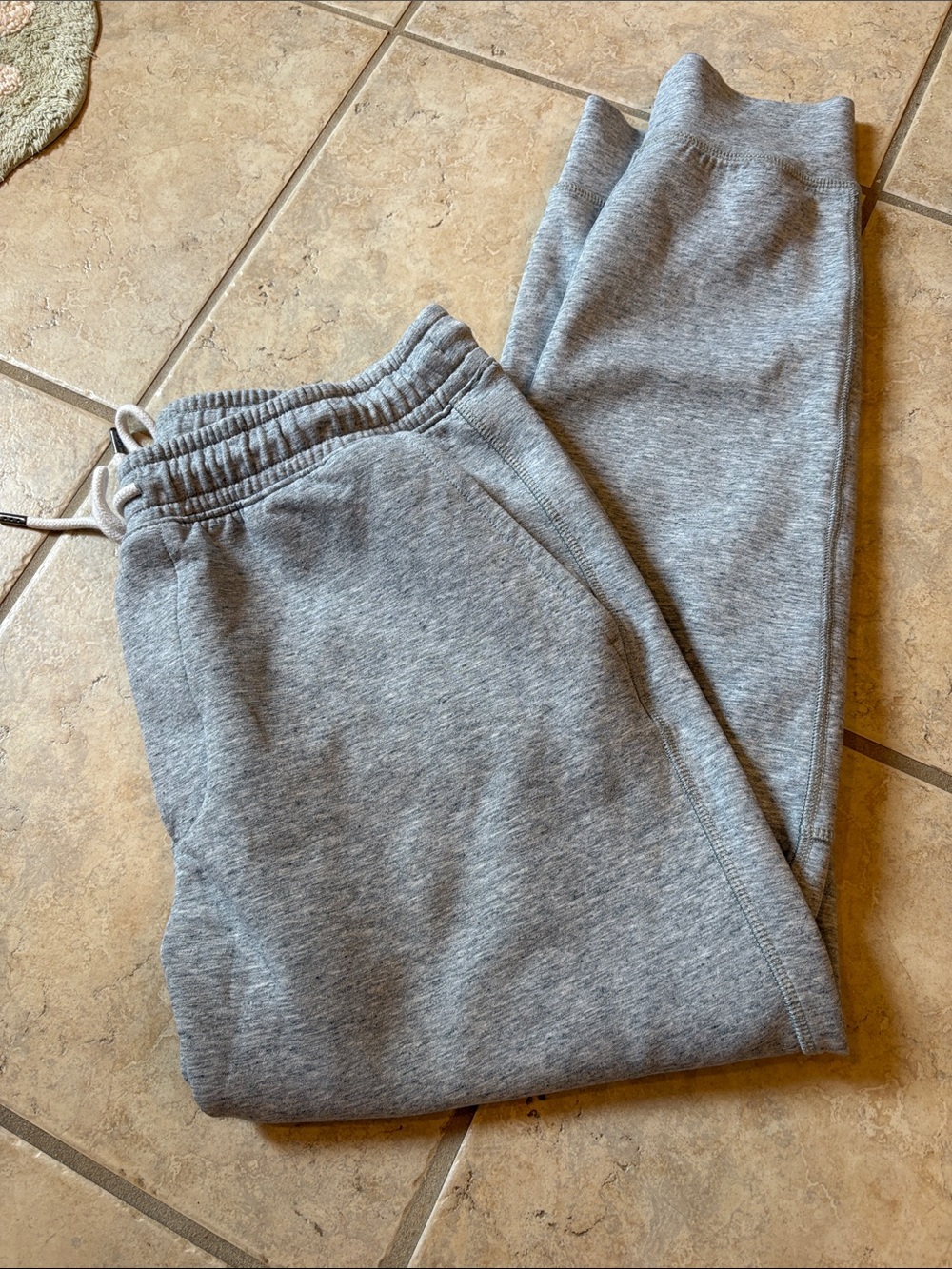 American Eagle Outfitters Light Gray Men's Fleece Joggers